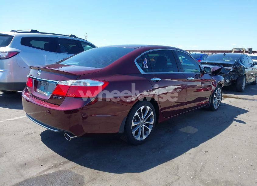 Photo 4 of 2015 Honda Accord SPORT (VIN 1HGCR2F52FA148138)