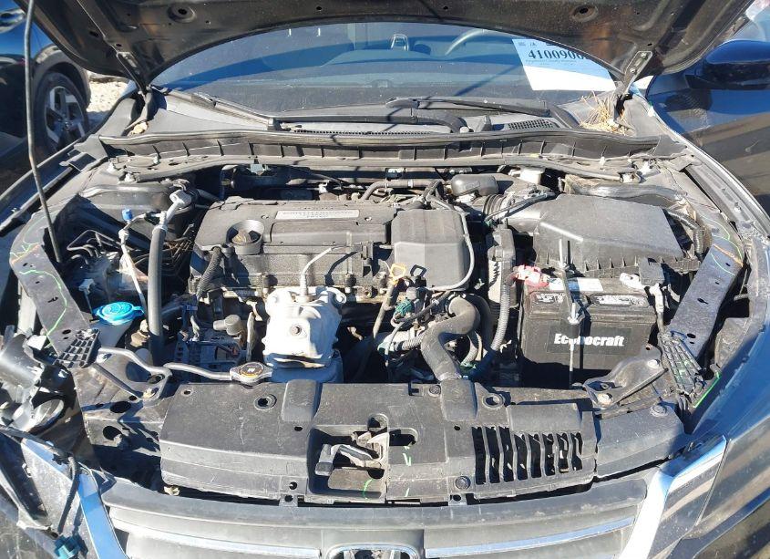 Photo 10 of 2015 Honda Accord SPORT (VIN 1HGCR2F52FA182791)