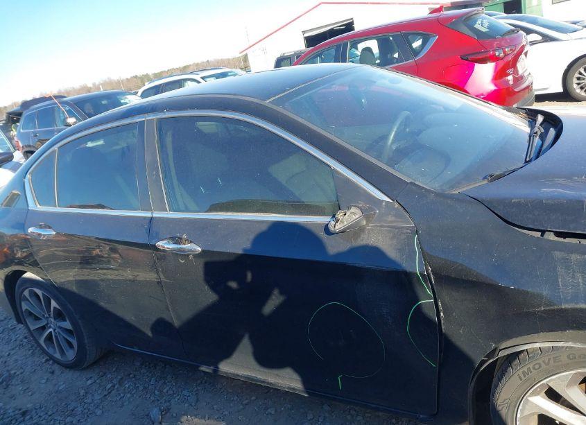 Photo 14 of 2015 Honda Accord SPORT (VIN 1HGCR2F52FA182791)