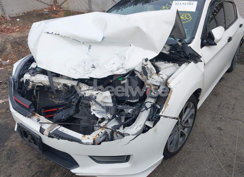 Photo 6 of 2015 Honda Accord SPORT (VIN 1HGCR2F52FA189319)