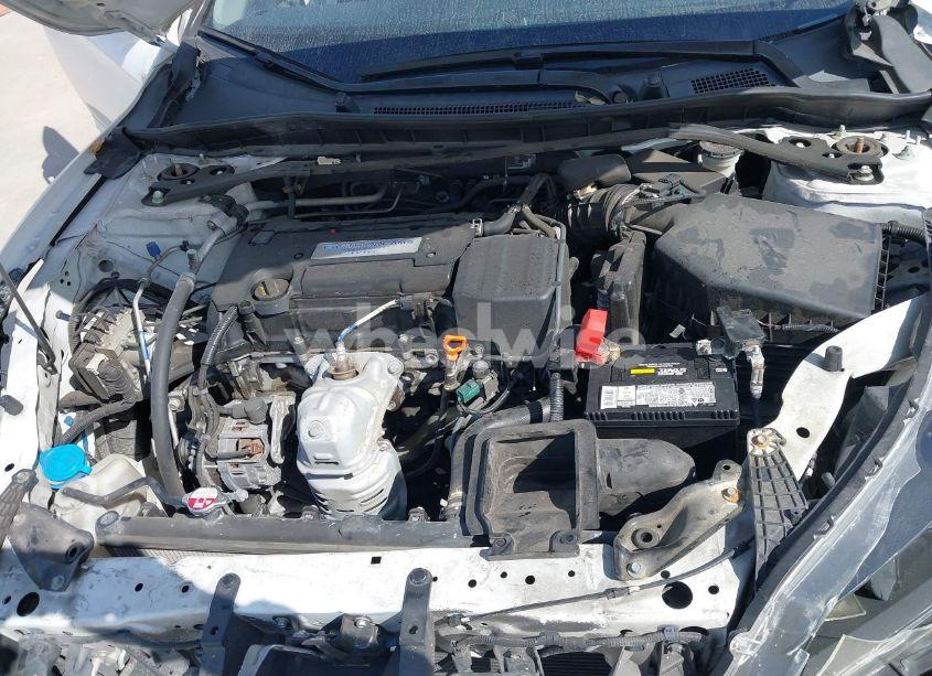 Photo 10 of 2015 Honda Accord SPORT (VIN 1HGCR2F52FA194598)