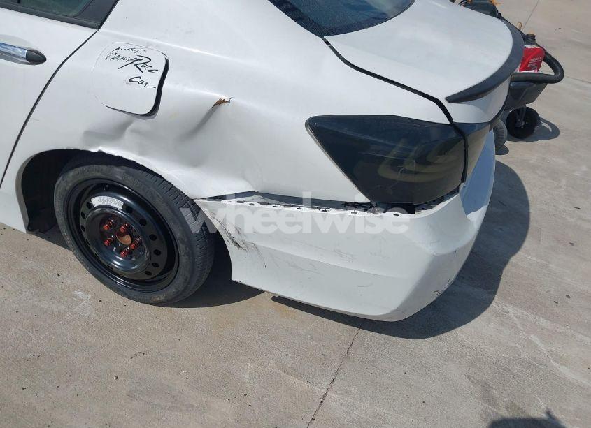 Photo 19 of 2015 Honda Accord SPORT (VIN 1HGCR2F52FA194598)