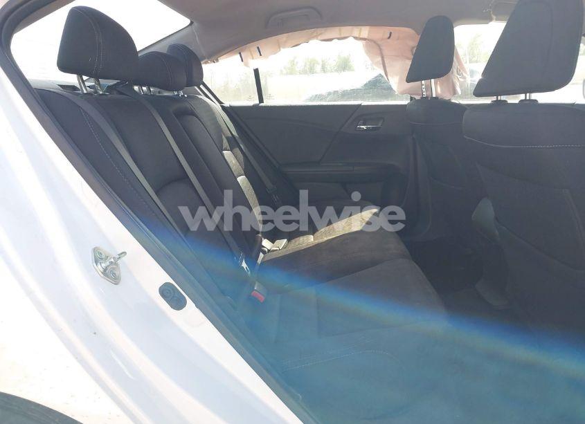 Photo 8 of 2015 Honda Accord SPORT (VIN 1HGCR2F52FA194598)