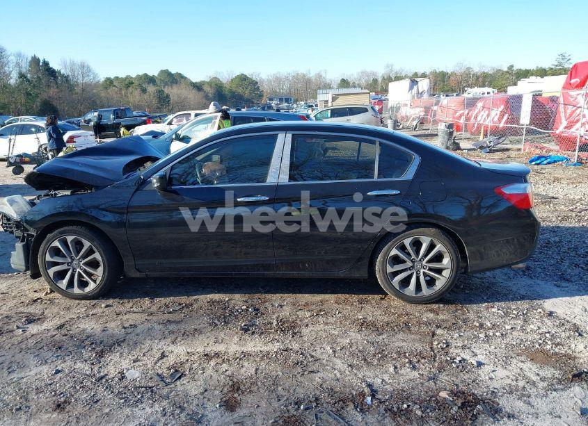 Photo 14 of 2015 Honda Accord SPORT (VIN 1HGCR2F52FA216485)