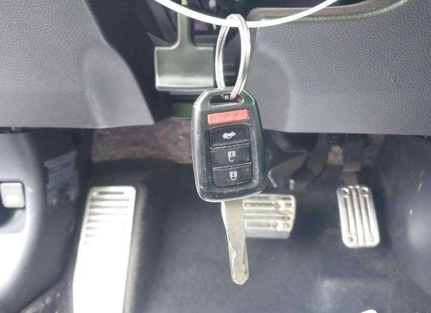 Photo 11 of 2016 Honda Accord SPORT (VIN 1HGCR2F52GA051443)