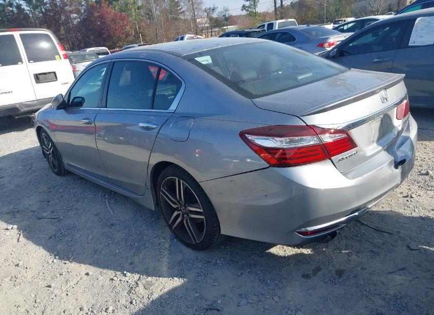Photo 3 of 2016 Honda Accord SPORT (VIN 1HGCR2F52GA057131)