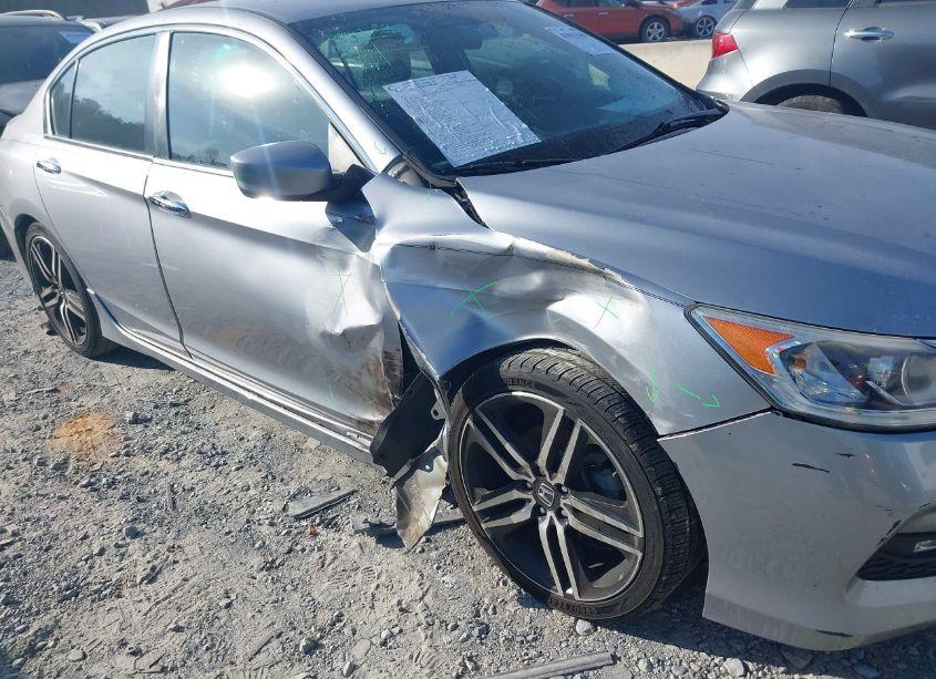 Photo 6 of 2016 Honda Accord SPORT (VIN 1HGCR2F52GA057131)