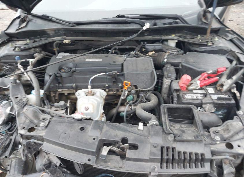 Photo 10 of 2016 Honda Accord SPORT (VIN 1HGCR2F52GA129459)