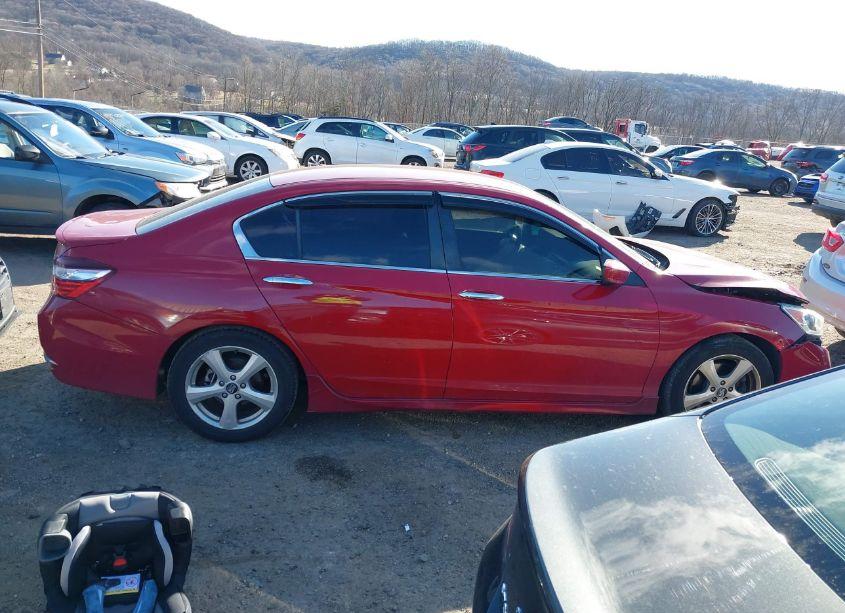 Photo 13 of 2016 Honda Accord SPORT (VIN 1HGCR2F52GA150991)