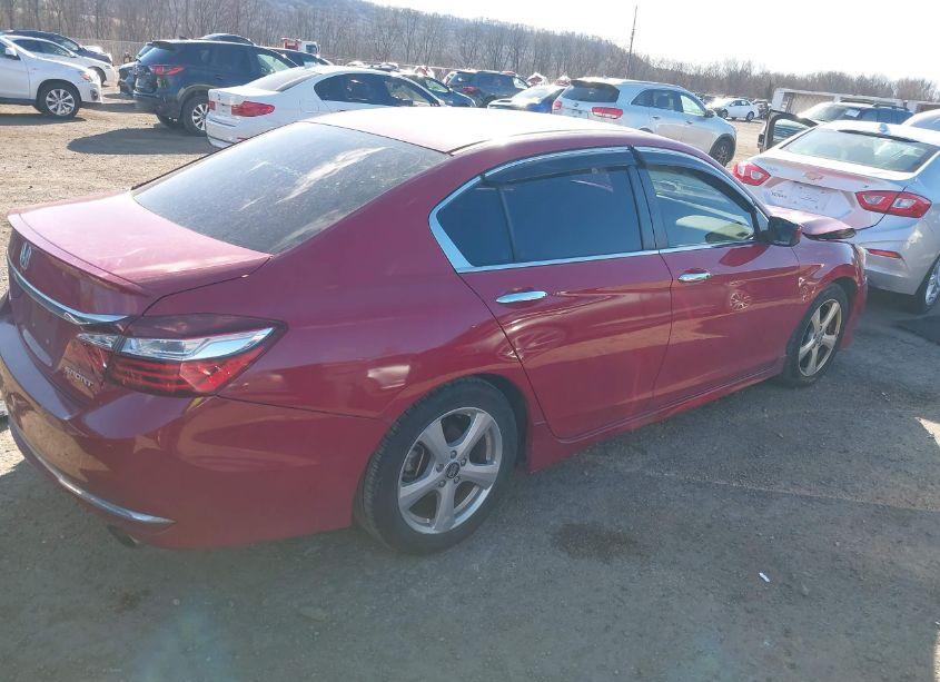 Photo 4 of 2016 Honda Accord SPORT (VIN 1HGCR2F52GA150991)