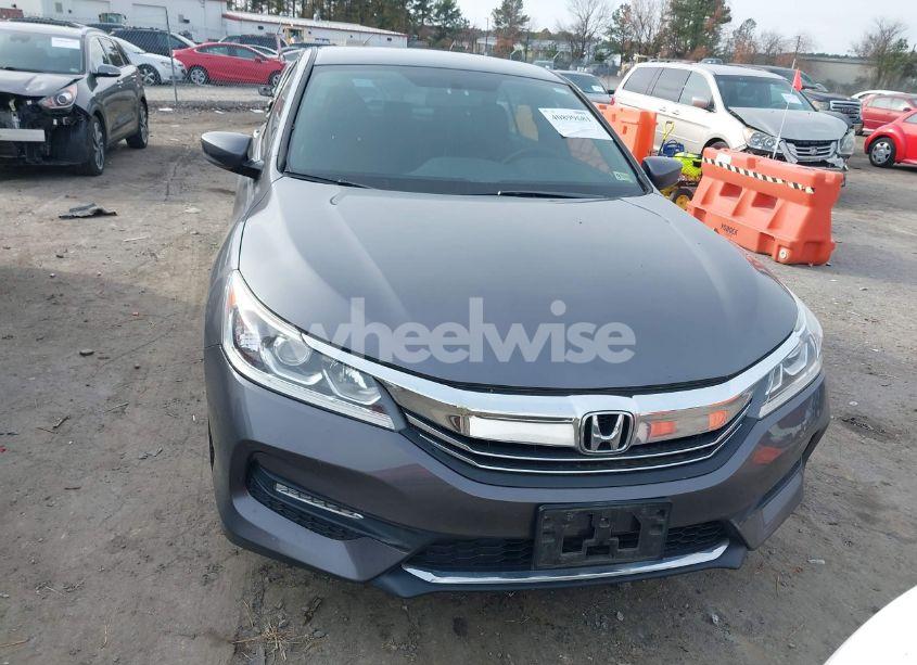 Photo 12 of 2016 Honda Accord SPORT (VIN 1HGCR2F52GA154216)