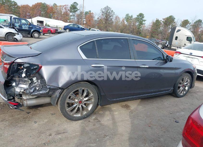 Photo 13 of 2016 Honda Accord SPORT (VIN 1HGCR2F52GA154216)