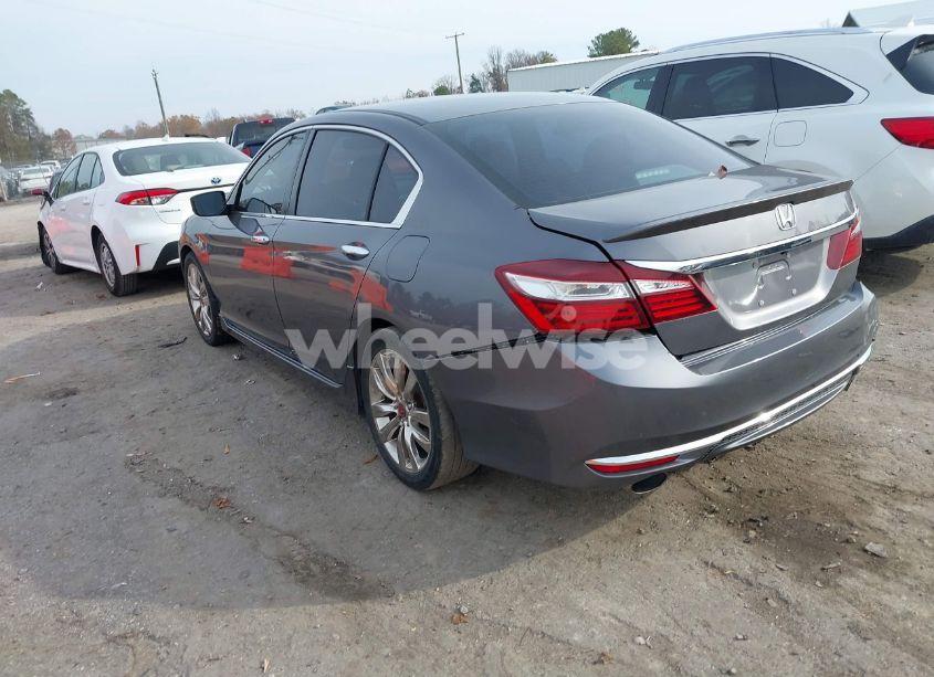 Photo 3 of 2016 Honda Accord SPORT (VIN 1HGCR2F52GA154216)