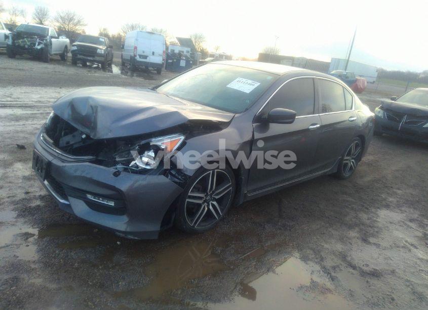 Photo 2 of 2016 Honda Accord SPORT (VIN 1HGCR2F52GA166463)