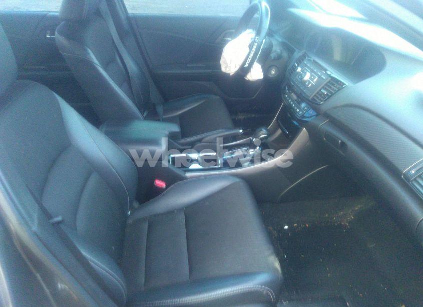 Photo 5 of 2016 Honda Accord SPORT (VIN 1HGCR2F52GA166463)