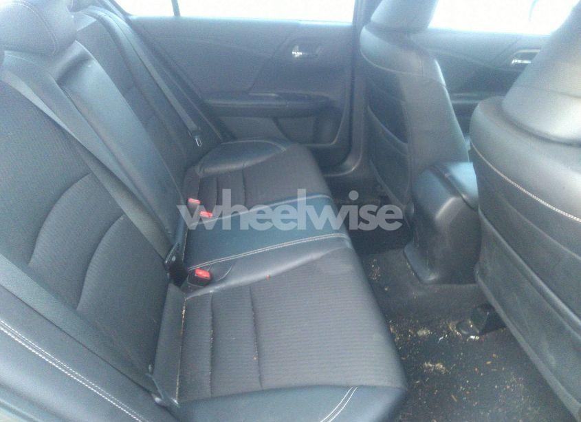 Photo 8 of 2016 Honda Accord SPORT (VIN 1HGCR2F52GA166463)