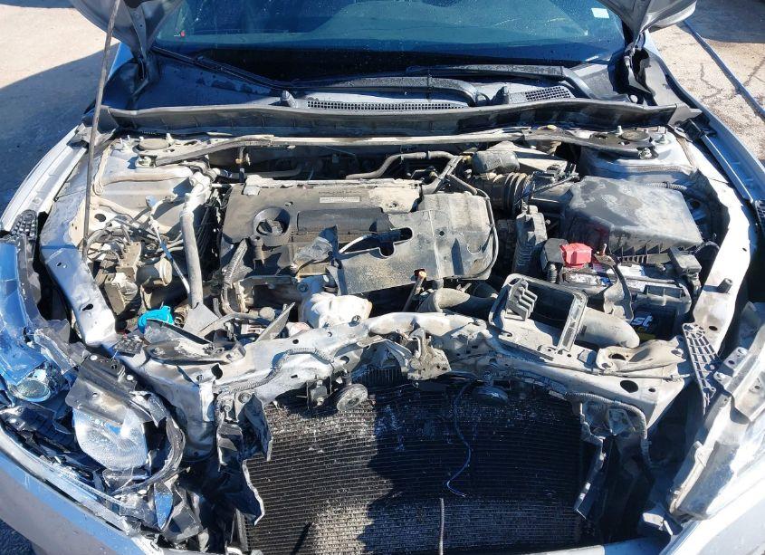 Photo 10 of 2016 Honda Accord SPORT (VIN 1HGCR2F52GA243994)