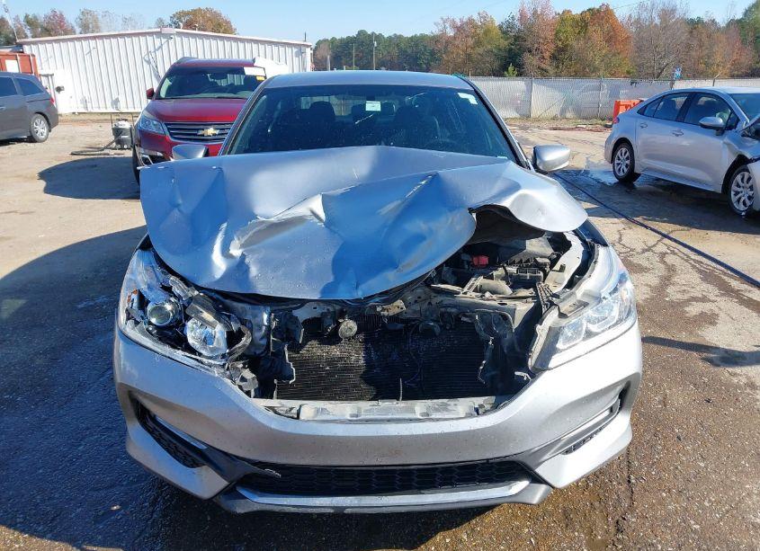 Photo 13 of 2016 Honda Accord SPORT (VIN 1HGCR2F52GA243994)