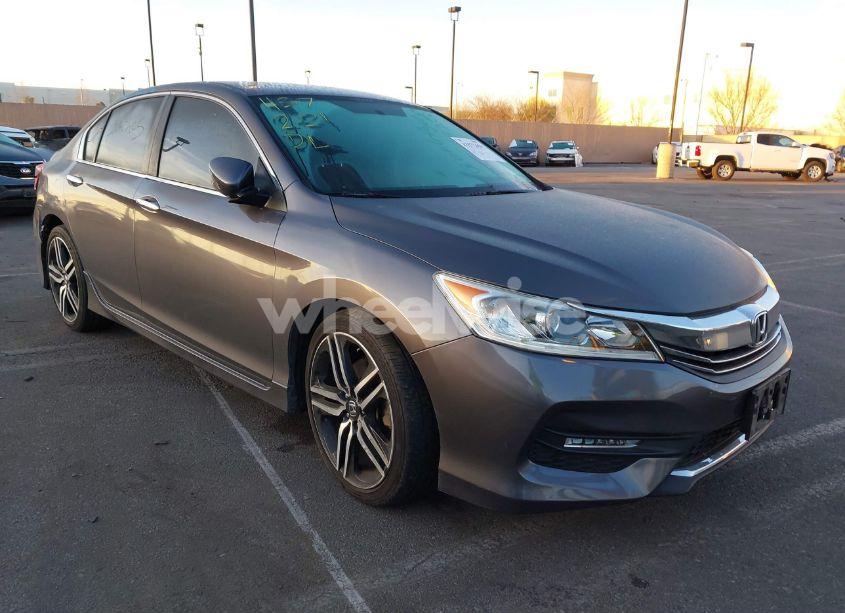 2017 Honda Accord SPORT (VIN 1HGCR2F52HA013065) main photo