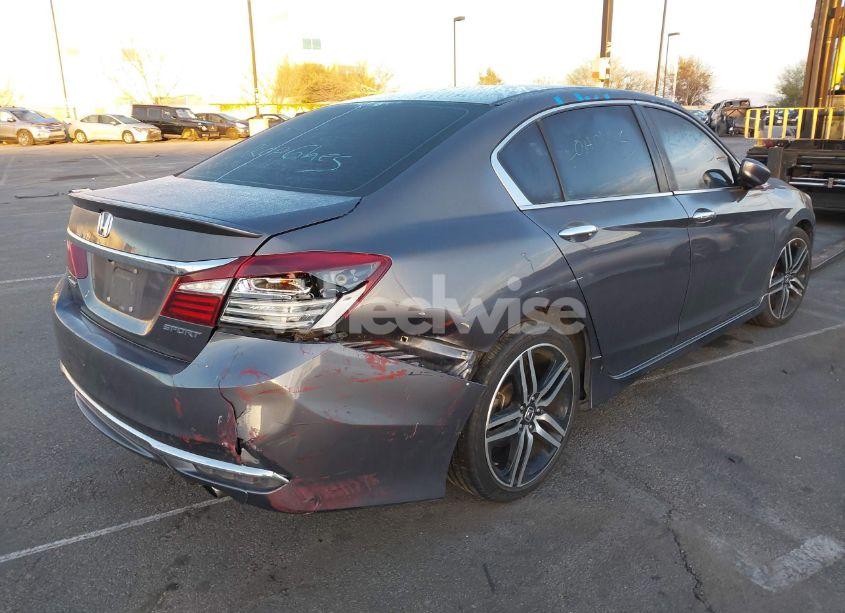 Photo 4 of 2017 Honda Accord SPORT (VIN 1HGCR2F52HA013065)