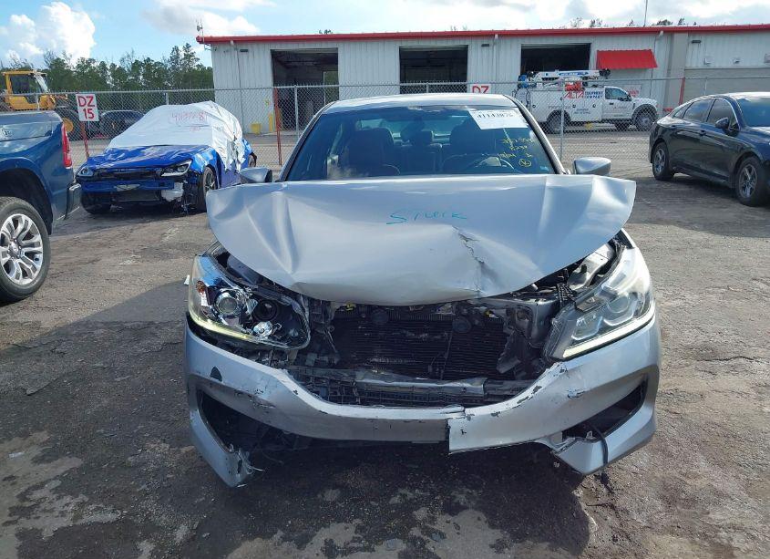 Photo 6 of 2017 Honda Accord SPORT (VIN 1HGCR2F52HA018234)