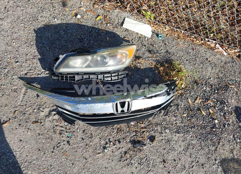 Photo 12 of 2017 Honda Accord SPORT (VIN 1HGCR2F52HA030853)