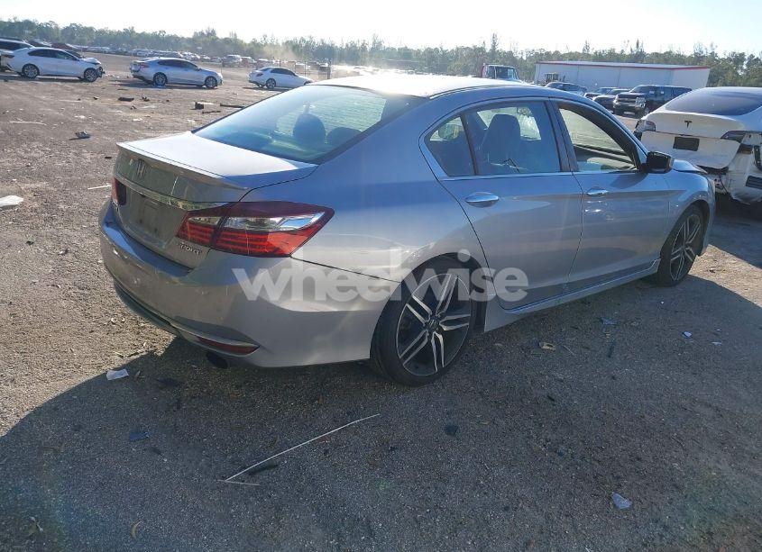 Photo 4 of 2017 Honda Accord SPORT (VIN 1HGCR2F52HA030853)