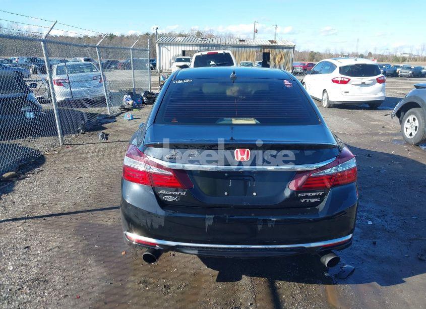 Photo 17 of 2017 Honda Accord SPORT (VIN 1HGCR2F52HA105082)