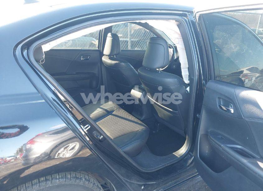 Photo 8 of 2017 Honda Accord SPORT (VIN 1HGCR2F52HA105082)