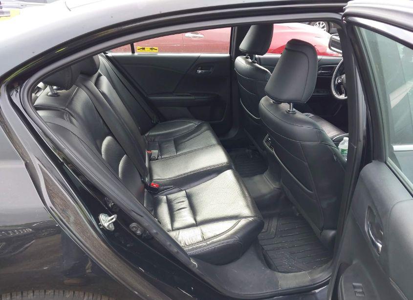 Photo 8 of 2017 Honda Accord SPORT (VIN 1HGCR2F52HA119113)