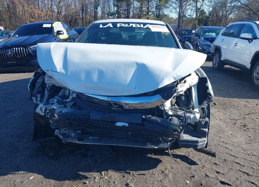 Photo 12 of 2017 Honda Accord SPORT (VIN 1HGCR2F52HA133979)