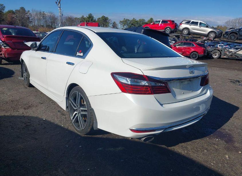 Photo 3 of 2017 Honda Accord SPORT (VIN 1HGCR2F52HA133979)