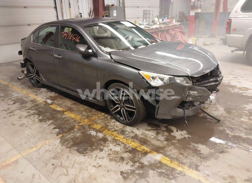 2017 Honda Accord SPORT (VIN 1HGCR2F52HA163600) main photo