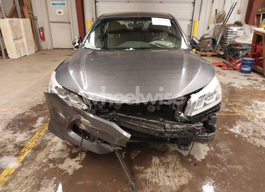 Photo 6 of 2017 Honda Accord SPORT (VIN 1HGCR2F52HA163600)