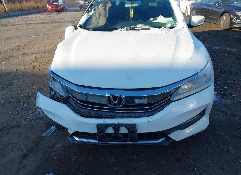 Photo 13 of 2017 Honda Accord SPORT (VIN 1HGCR2F52HA196130)