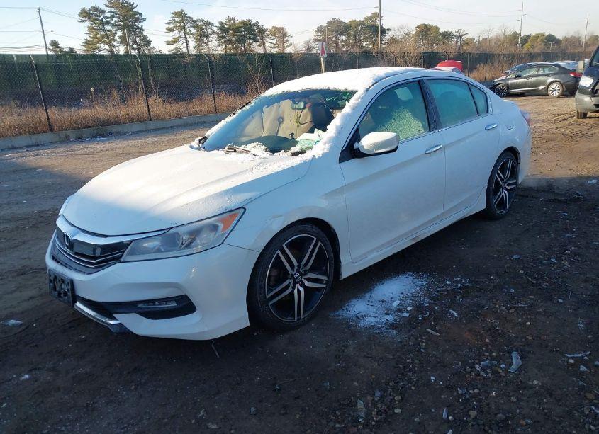 Photo 2 of 2017 Honda Accord SPORT (VIN 1HGCR2F52HA196130)