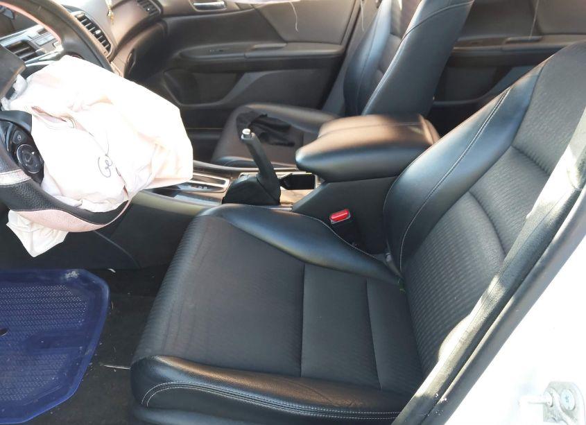 Photo 5 of 2017 Honda Accord SPORT (VIN 1HGCR2F52HA196130)