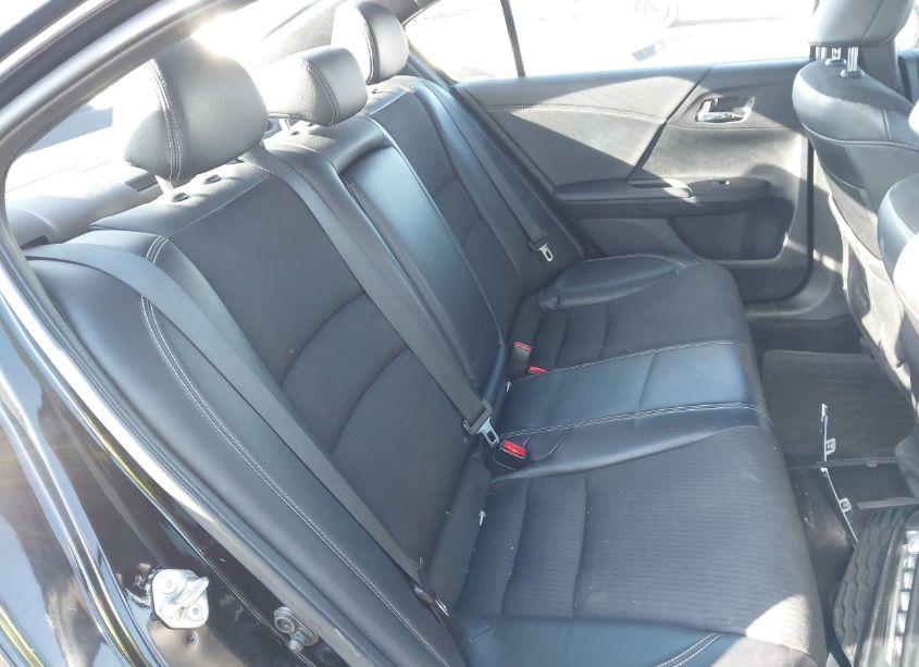 Photo 8 of 2017 Honda Accord SPORT (VIN 1HGCR2F52HA205487)