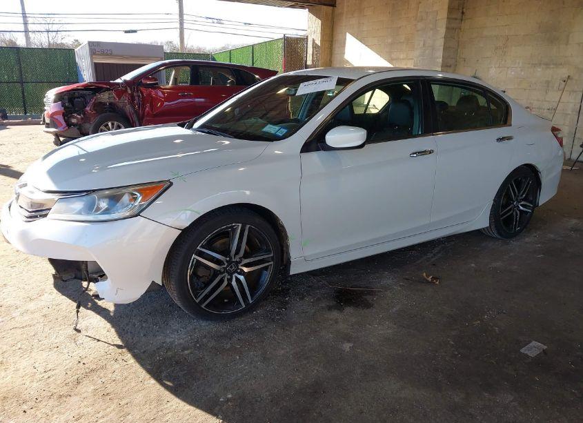 Photo 2 of 2017 Honda Accord SPORT (VIN 1HGCR2F52HA208938)