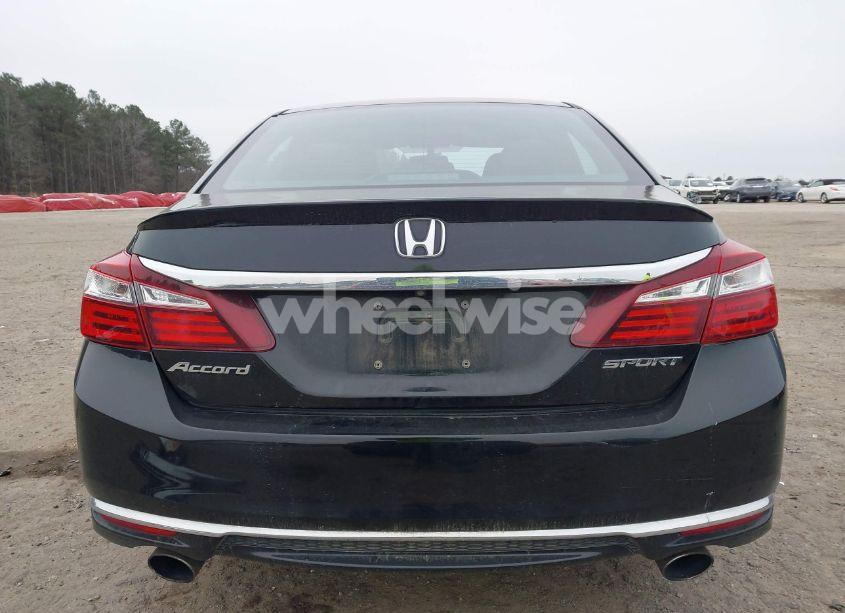Photo 17 of 2017 Honda Accord SPORT (VIN 1HGCR2F52HA216571)