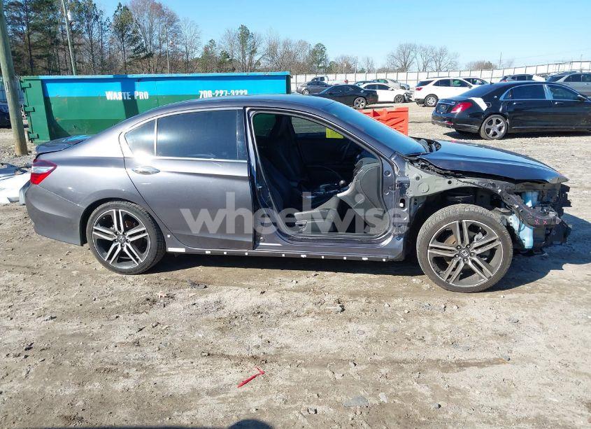 Photo 14 of 2017 Honda Accord SPORT (VIN 1HGCR2F52HA238974)