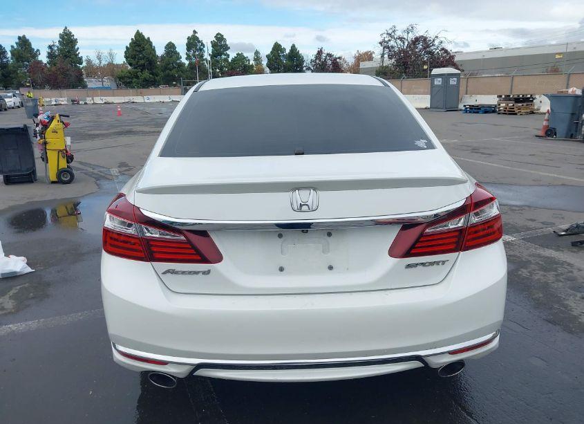 Photo 17 of 2017 Honda Accord SPORT (VIN 1HGCR2F52HA267083)