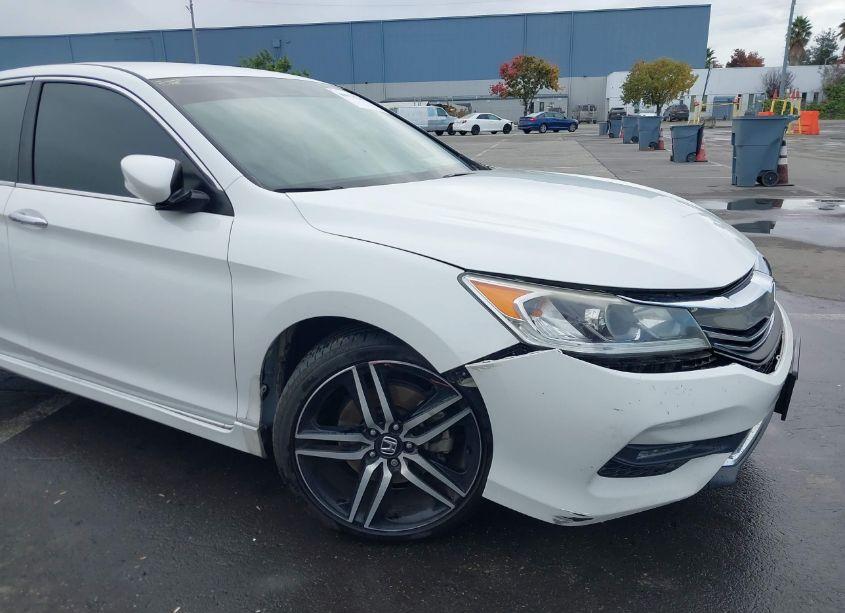 Photo 18 of 2017 Honda Accord SPORT (VIN 1HGCR2F52HA267083)
