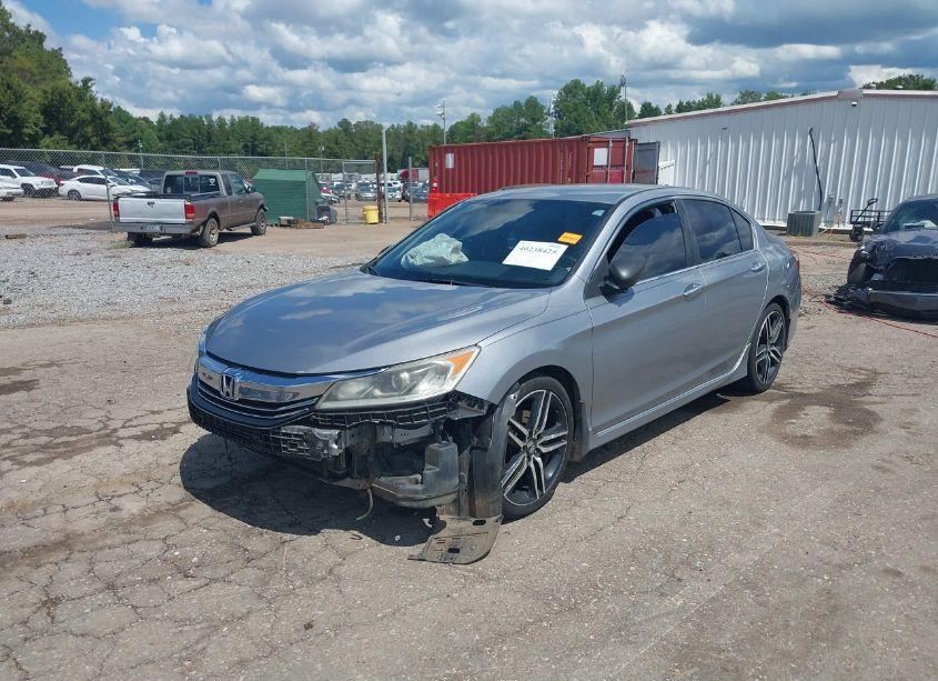 Photo 2 of 2017 Honda Accord SPORT (VIN 1HGCR2F52HA304066)