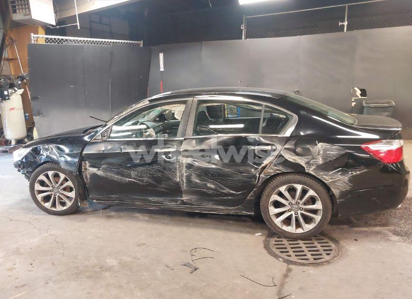 Photo 14 of 2013 Honda Accord SPORT (VIN 1HGCR2F53DA042214)