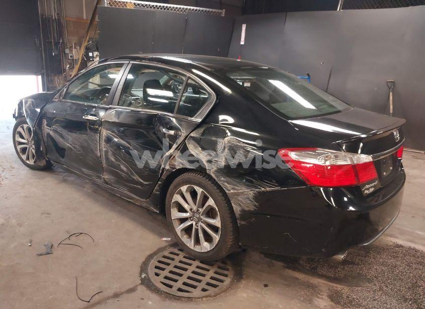 Photo 3 of 2013 Honda Accord SPORT (VIN 1HGCR2F53DA042214)