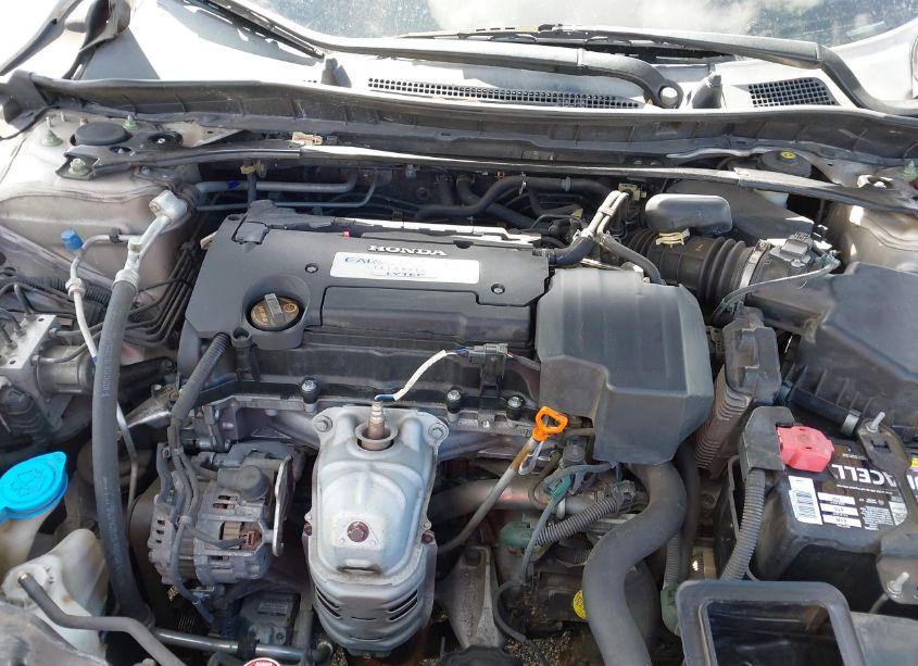 Photo 10 of 2013 Honda Accord SPORT (VIN 1HGCR2F53DA075570)