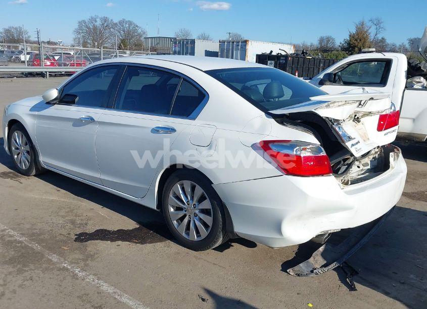 Photo 3 of 2013 Honda Accord SPORT (VIN 1HGCR2F53DA100838)
