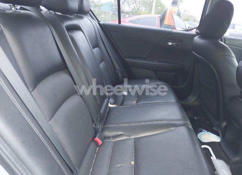 Photo 8 of 2013 Honda Accord SPORT (VIN 1HGCR2F53DA131541)