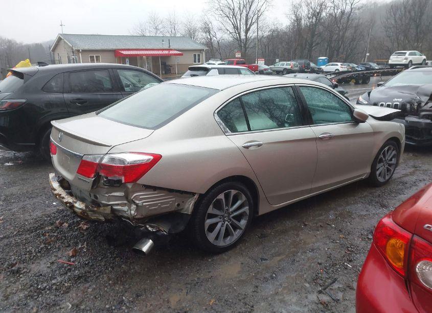 Photo 4 of 2013 Honda Accord SPORT (VIN 1HGCR2F53DA247239)